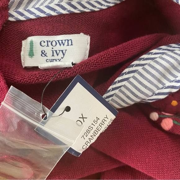 Crown & Ivy Womens Embroidered Mixed Media Sweater Shirt - Picture 8 of 8